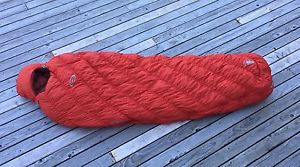 Montbell Ultralight Super Spiral Down Hugger #1 800FP