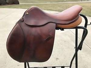 Pessoa Rodrigo Saddle 17"
