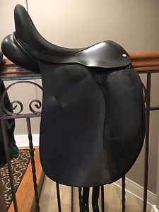 Mike Cocoran Dressage Saddle