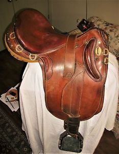 RARE VINTAGE HAND MADE SOMERSET POLEY AUSTRALIAN 15" ENDURANCE SADDLE