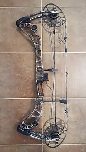 Mathews Halon 6 70# Right Hand 28" Camo
