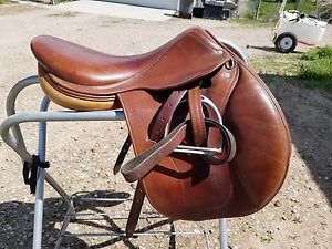 Antares English Saddle