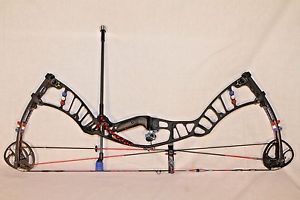 Hoyt Nitrum Turbo American 50-60# - 28" Draw RH + Fuse Rest & Carbon Blade