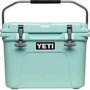YETI ROADIE 20 QT COOLER LIMITED EDITION SEAFOAM GREEN BRAND NEW IN BOX!