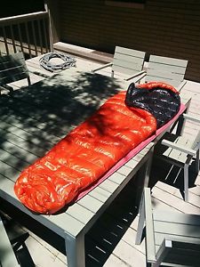 Mountain Hardwear MTN SPEED 32 Down Ultralight Sleeping Bag 850-fill Reg