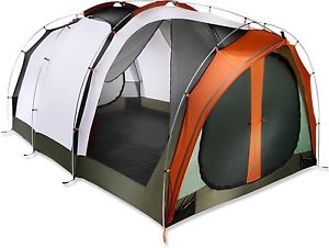 REI Kingdom 8 tent with footprint & garage, used once, 8-person