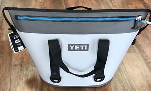 Yeti Hopper Two 40 Quart Portabl