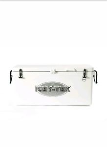 **SALE** 125QT Icey Tek cooler Late yeti roughneck L43.5W19.5H19.5