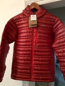 Patagonia Ultralight Down Hoody BNWT