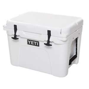 12933503-01.jpg YETI Tundra 35 Cooler, White