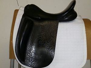 County Saddlery Fusion 17.5 Wide - Dressage