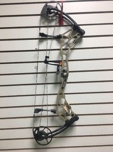 NEW Bear Arena 30 Sand Right Hand 70# 25.5-30"