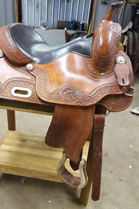 Circle Y Trail Saddle - Wide Tree 16"  EUC