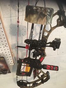 2017 PSE Drive R Rts Pro Package RH  70# Mossy Oak
