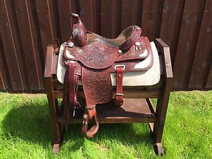 circle y saddle 15.5"