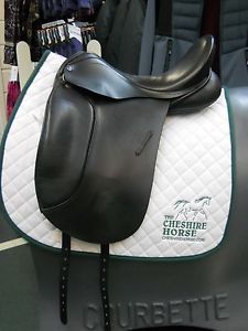 Barnsby N- Gage Pro Dressage Saddle 17.5 Med/Wide