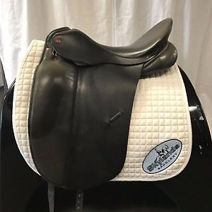 Used Albion SLK Ultima Dressage Saddle - Size 17.5" - Black