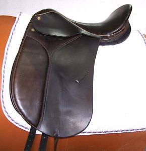 17"  Collegiate Black Dressage Saddle, Med/Wide Tree, Very Good Condition