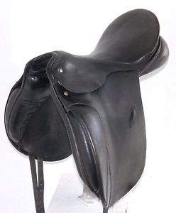 17" PASSIER AND SON DRESSAGE SADDLE (S99003029) GOOD CONDITION!! - XVD