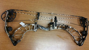 Obsession Def Con M6 Bow RH NEW!!!