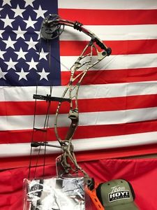 New Hoyt Carbon Defiant Realtree 2 Cam