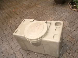PVC WC Récipient Réservoir amovible pour Jardin Camping Cave ou Chantier Urinoir
