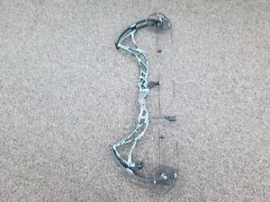 Bowtech Reign 6 Right Handed 24-30" 50-60 LB Krypteck