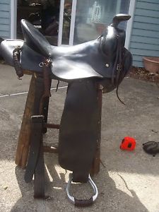 Vintage Visalia Western  Ranch Saddle 16 in ridable