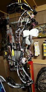 Obsession phoenix compound bow