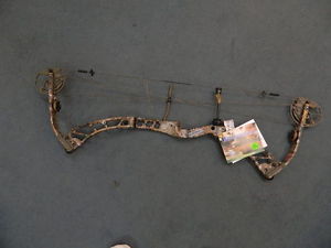 Elite Victory 37 Realtree Extra 28.5" 70lb RH