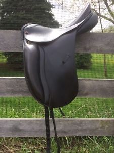 Albion Legend 5000 Black 18.5" Dressage saddle, Black,made in England.
