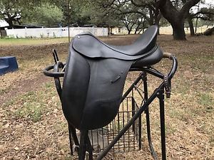 Isabell Werth Dressage Saddle 18"