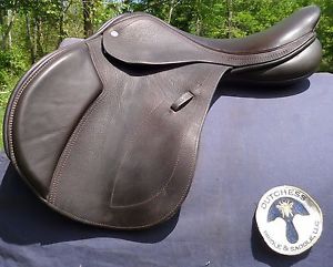 BLACK COUNTRY SOLARE 17.5" M JUMPING SADDLE 0509