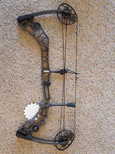 Mathews Stoke Bow, Youth or Short Draw, 40-50#, RH, Stone Gray, Demo'd, Perfect!
