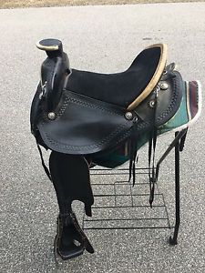 gaited horses Pecos Trail 16" w/Horn trail lite (24 lbs) Don West saddle