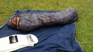 Down sleeping bag,winter bag by REI,double baffel zippers and neck baffle for ex