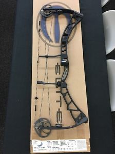 ELITE SYNERGY BLACK RH 60# 28"