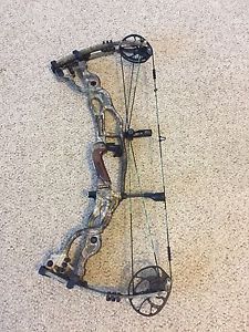 Hoyt Carbon Spyder 30 ZT RH 50-60