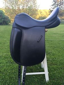2015 Buffalo Leather County Fusion - 17" seat, Med Tree, Short Flap