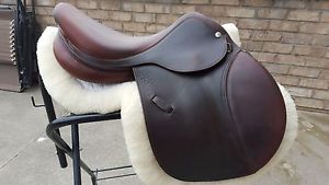 16-1/2 Pessoa Gen-X  close contact, jumping  saddle - med tree