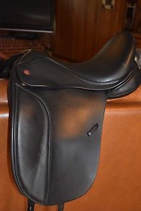 Kent masters saddle