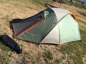 REI Arete ASL 2 7.33' x 5' Tent