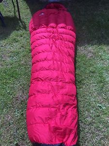 Pre-Owned MOUNTAIN EQUIPMENT ICELINE 950 EXPEDITION SLEEPING BAG WITH CARRY BAG
