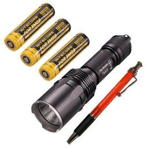 NITECORE TM03 CREE Xhp70 LED Fla