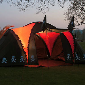 skandika Isla de Muerta Pirate Tent 6 Person Group Family Black New Release
