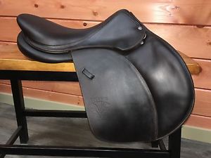 Voltaire Palm Beach Saddle, 2015, 17.5" Seat