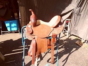 Martin BTR  Barrel Racing saddle 13.5" seat