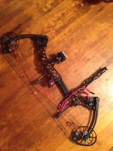 Mathews Monster Chill SDX ,         Black With Pink Graphics,Axcel Sight 40-50#