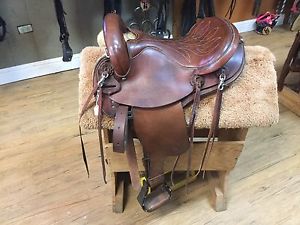 Sharon Saare 15" Endurance Saddle