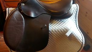 m toulouse annice pro with genisis jumping saddle